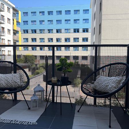 Modern Apartment Near To The Chopin'S Airport Cybernetyki 2A Varsovia Exterior foto