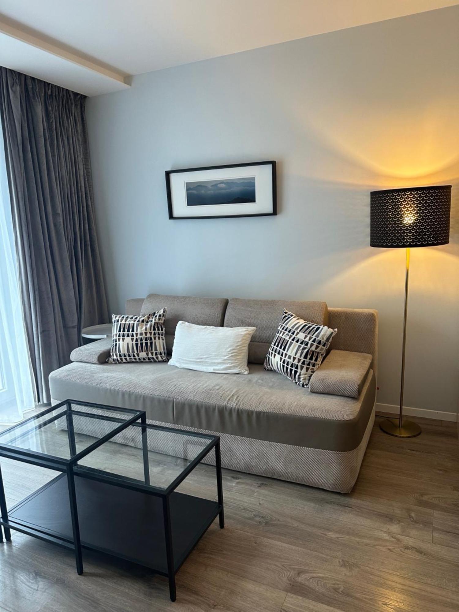 Modern Apartment Near To The Chopin'S Airport Cybernetyki 2A Varsovia Exterior foto